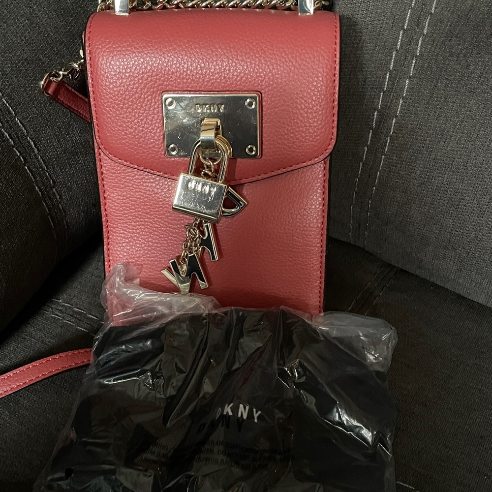 Blush DKNY bag - Picture 2 of 4